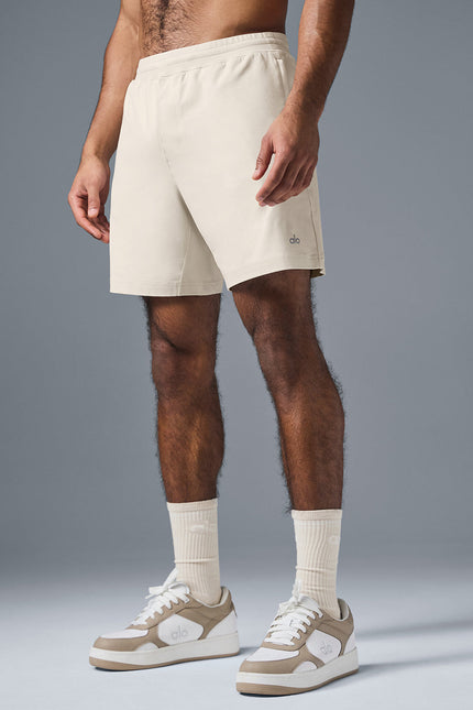 7" Conquer React Performance Short - Bone